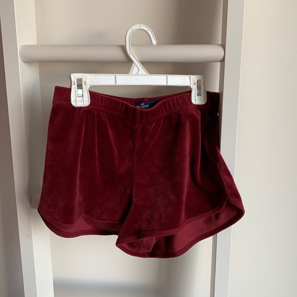 Hollister red shorts